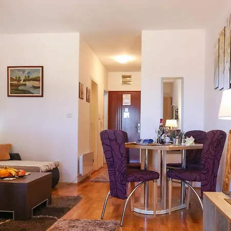 Apartment Hellenik Lux Studio *